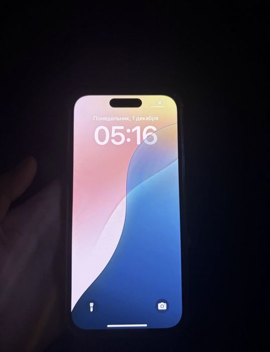 продам айфон 15, с коробкой 128гб