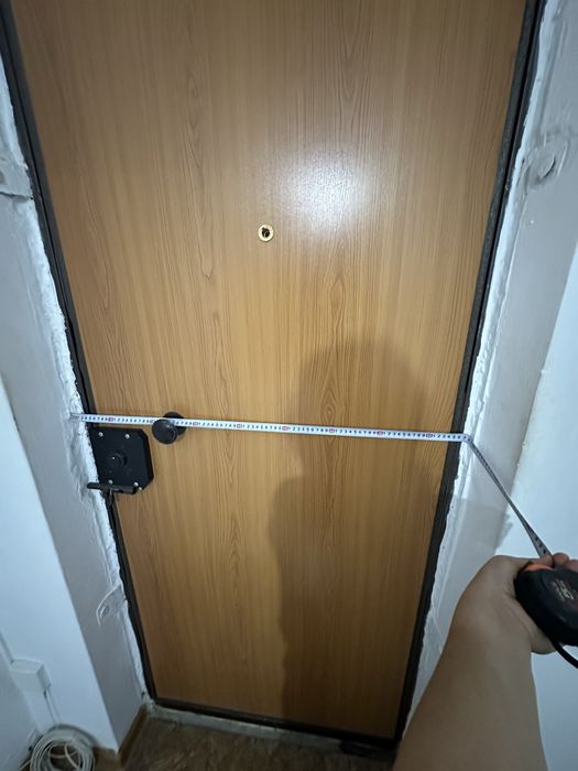 Дверь металлическая