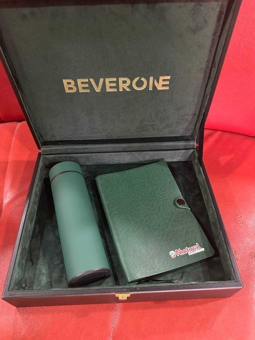 Корпоративные подарки с логотипом/Logotipli korporativ sovg‘alar