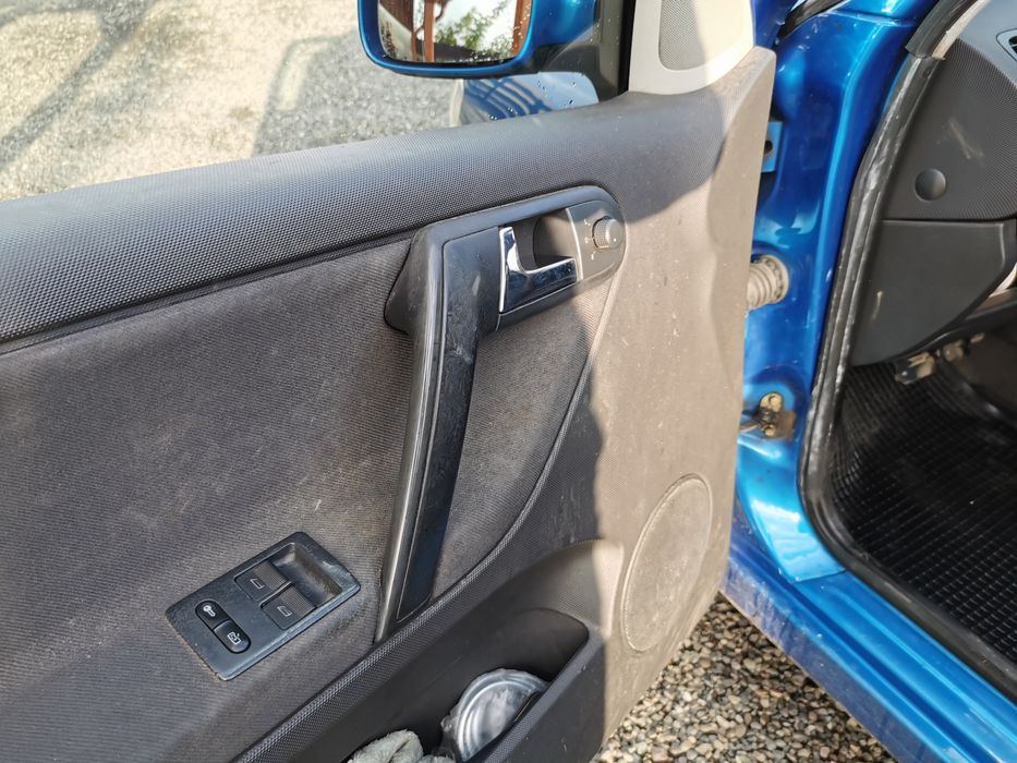 Vand Volkswagen Polo 2000, 1.0 MPI, inmatriculat