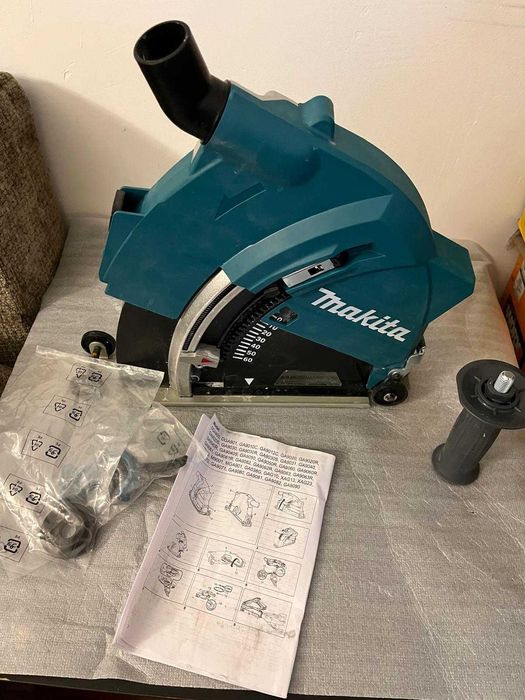 Makita - aparatoare cu colectare a prafului pentru polizoare