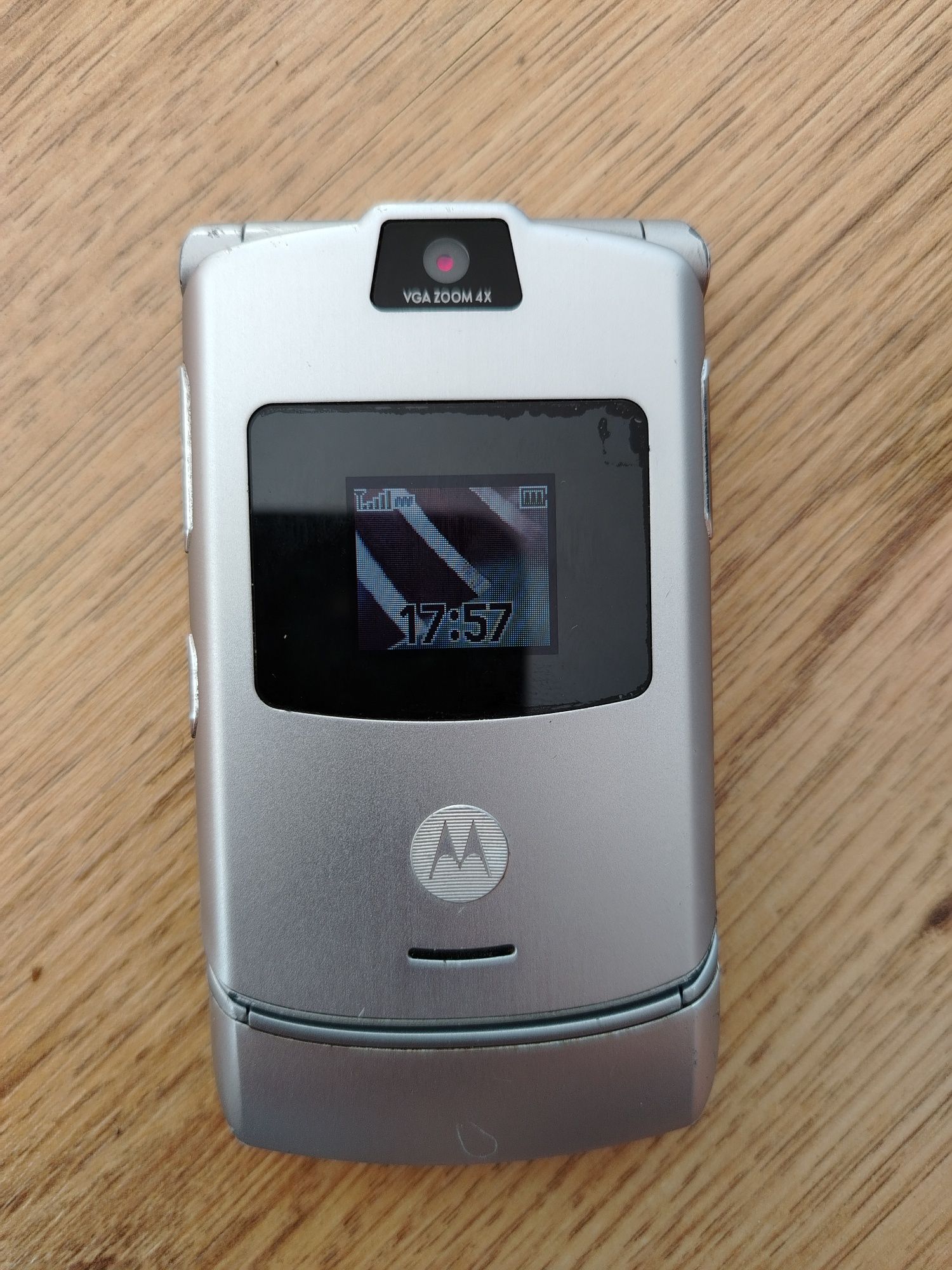 Motorola razr v3