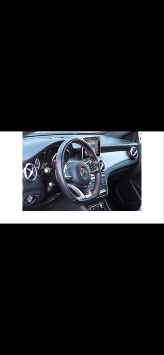 Mercedes Benz GLA 220