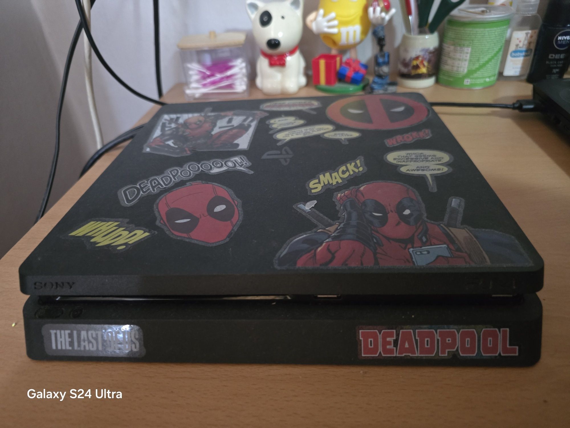 PlayStation 4 slim