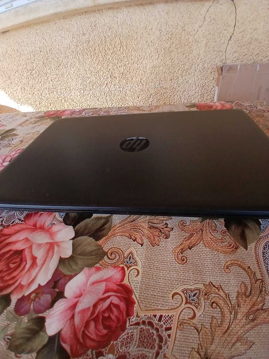 Laptop HP 15-da0xxx / i5-7200U / SSD 240GB / 4GB RAM /