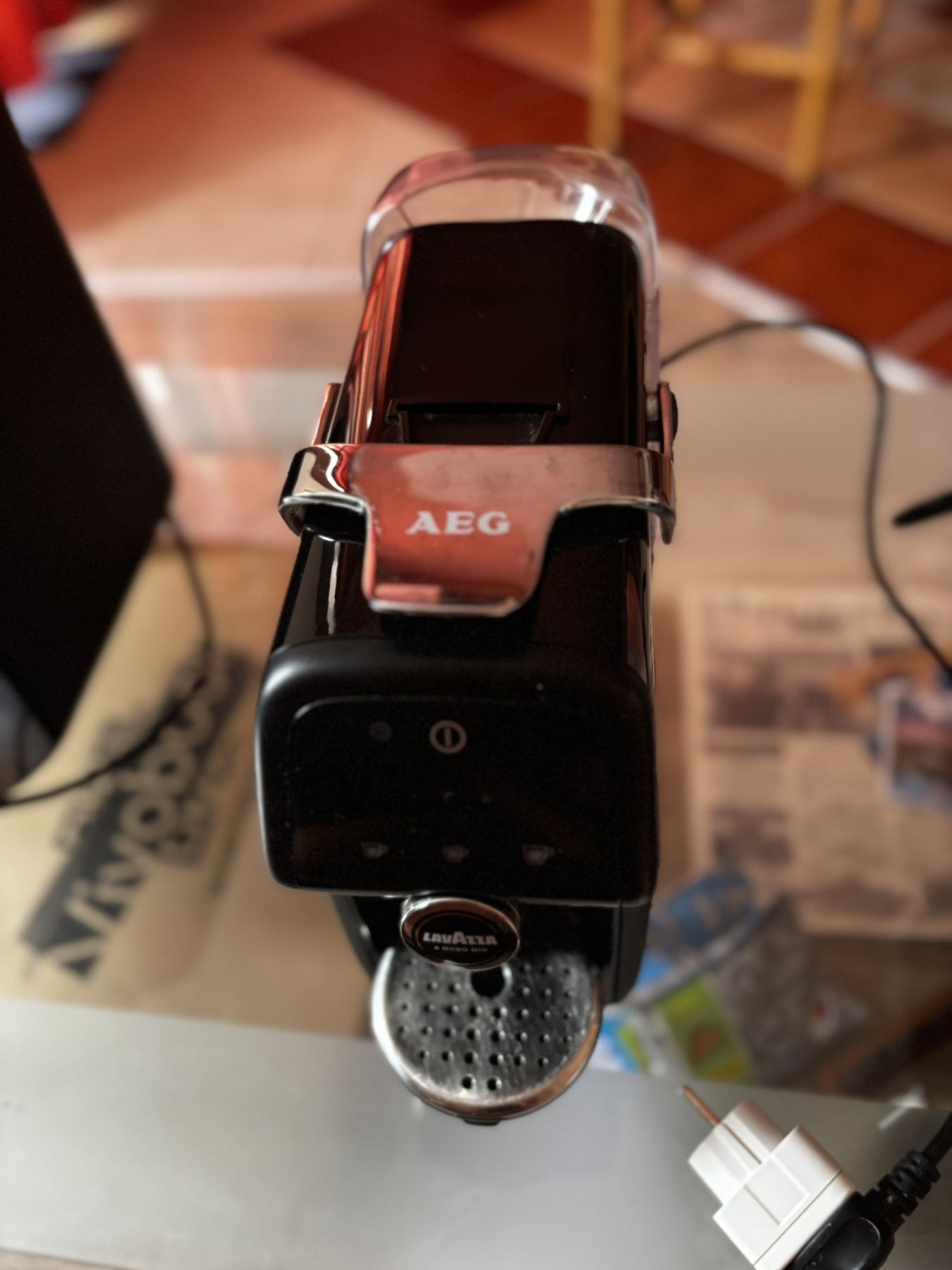 Кафемашина Лаваца/Lavazza A Modo Mio AEG