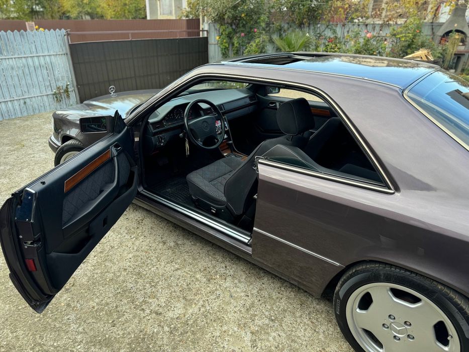 Mercedes-Benz W124 E200 Coupe, Automata, clima, 1995
