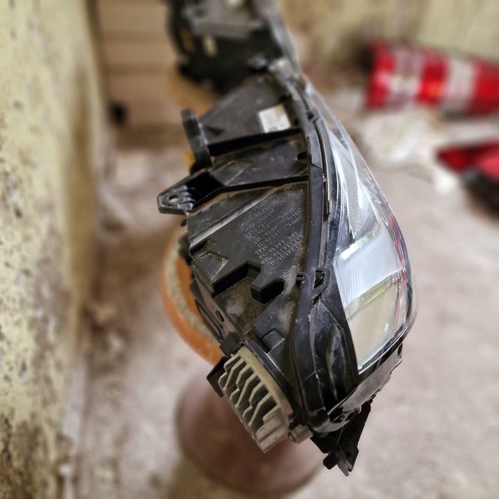 Volvo V90 S90 full led 2021 ляв и десен фар