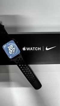 Apple Watch Nike 6 44мм