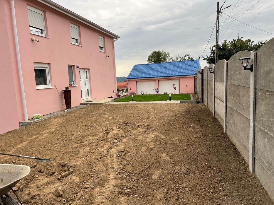 Izolatii fundatie , canalizări , alei etc