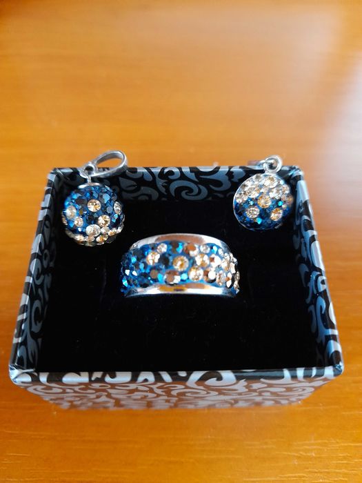 Сребърен пръстен с кристали Swarovski, подарък 2 висулки