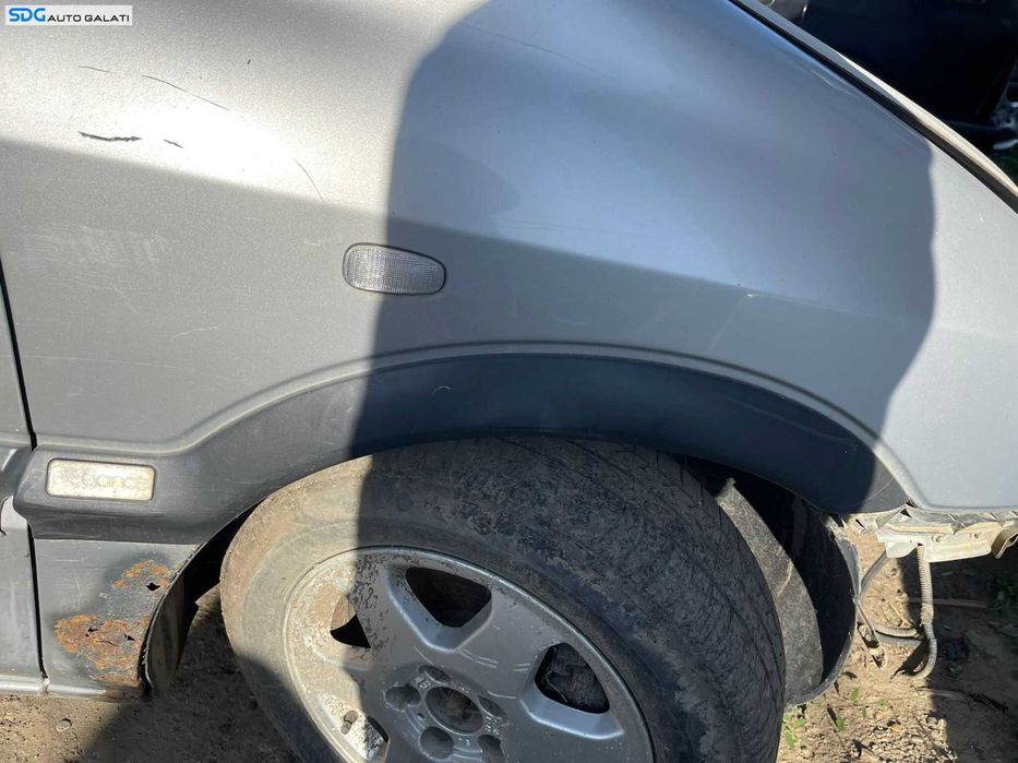 Bandou Ornament Plastic de pe Aripa Dreapta Fata Opel Zafira A 1999 - 2005