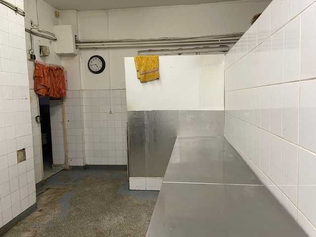 Chirie partial din spatiu comercial parter, cu subsol si terasa-Unirii