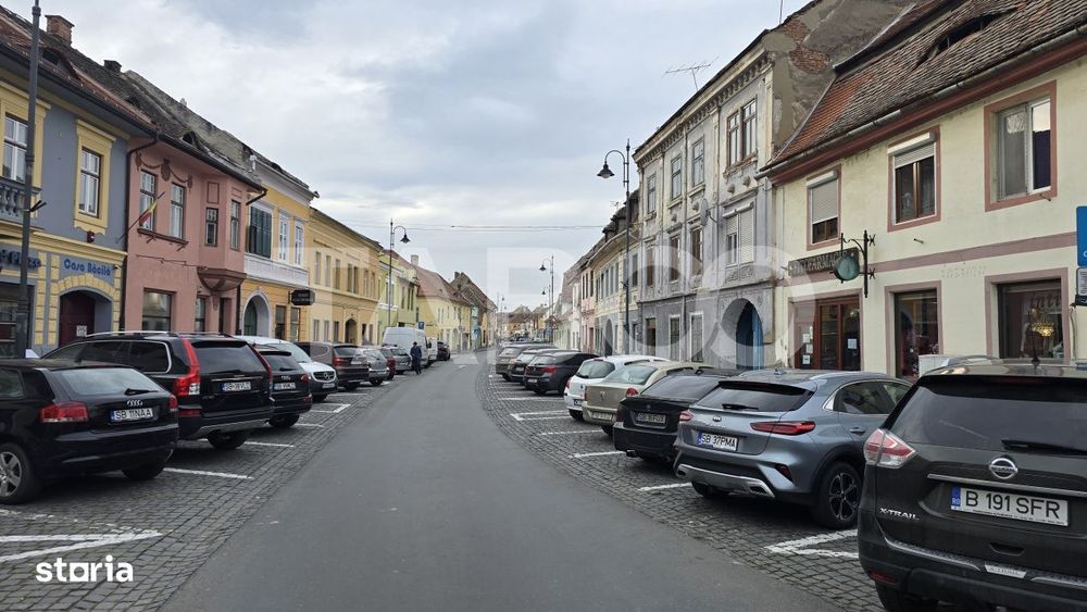 Apartament de vanzare 2 camere pretabil regim hotelier Orasul de Jos