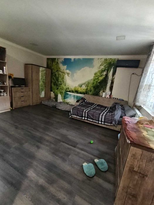 Дом  4.5 сотки. Чирчик состояние среднее