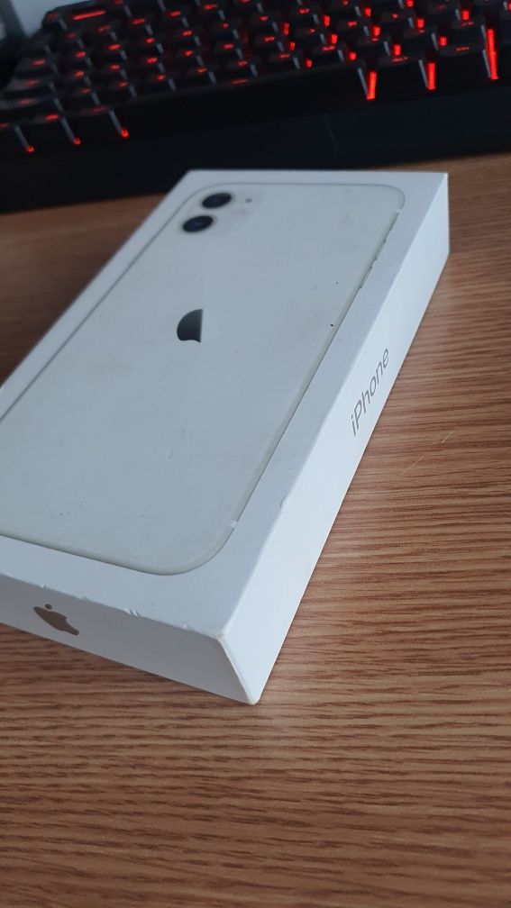 Cutie iPhone 11 White