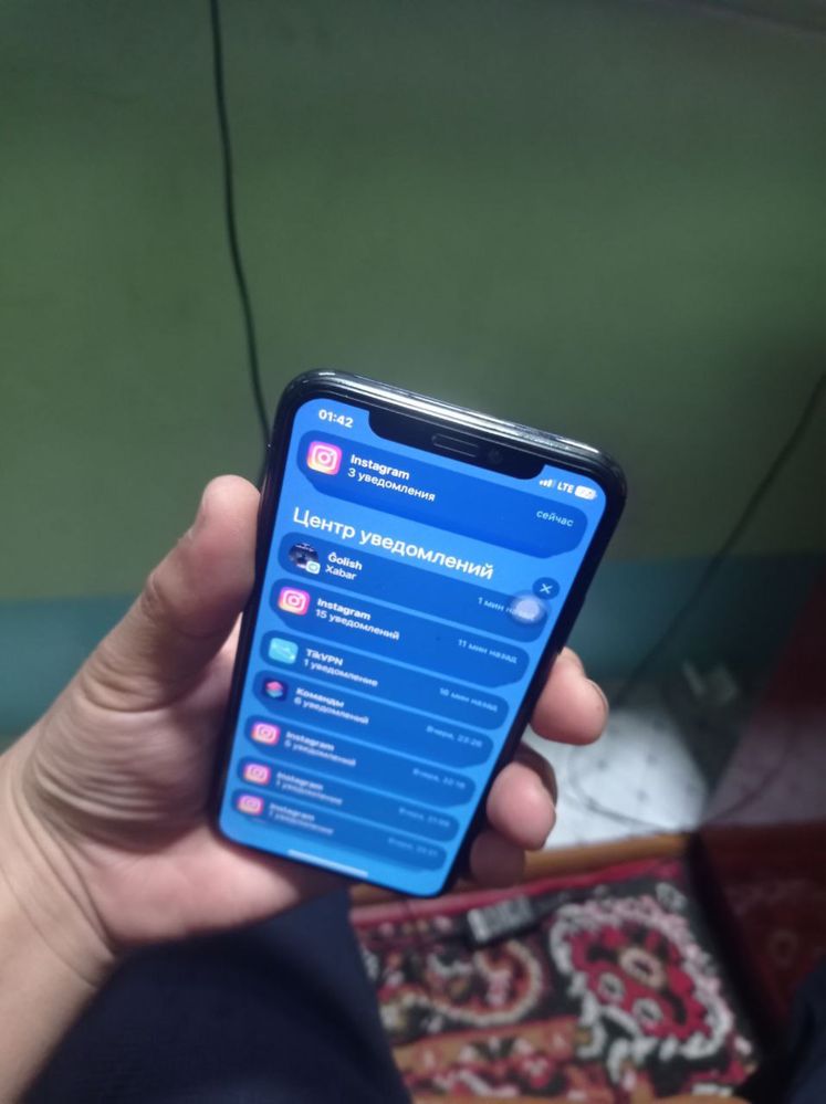 Iphone x srochne sotiladi kelishamiz