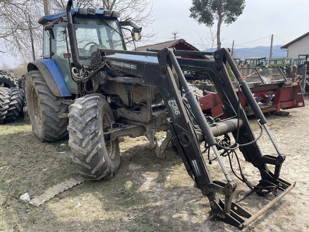 Dezmembrez New Holland Tm 165