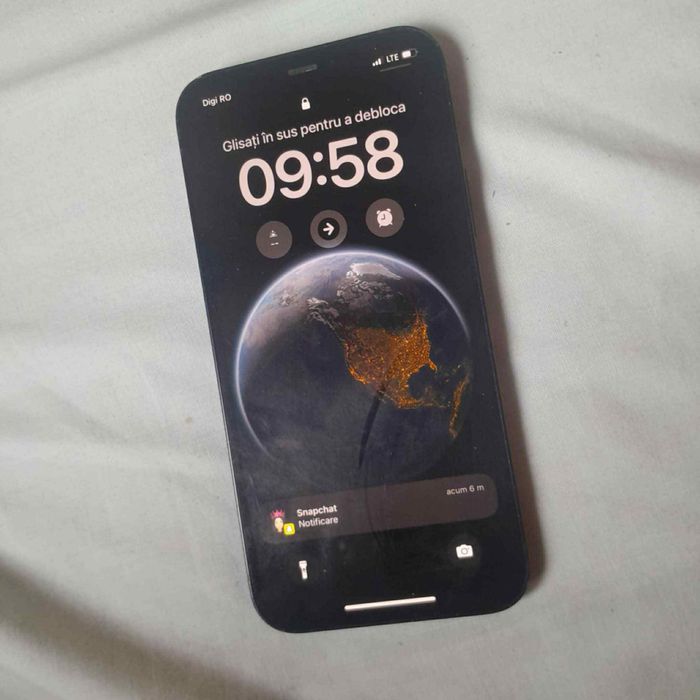 Iphon 12  schinb cu scuter sau al vand