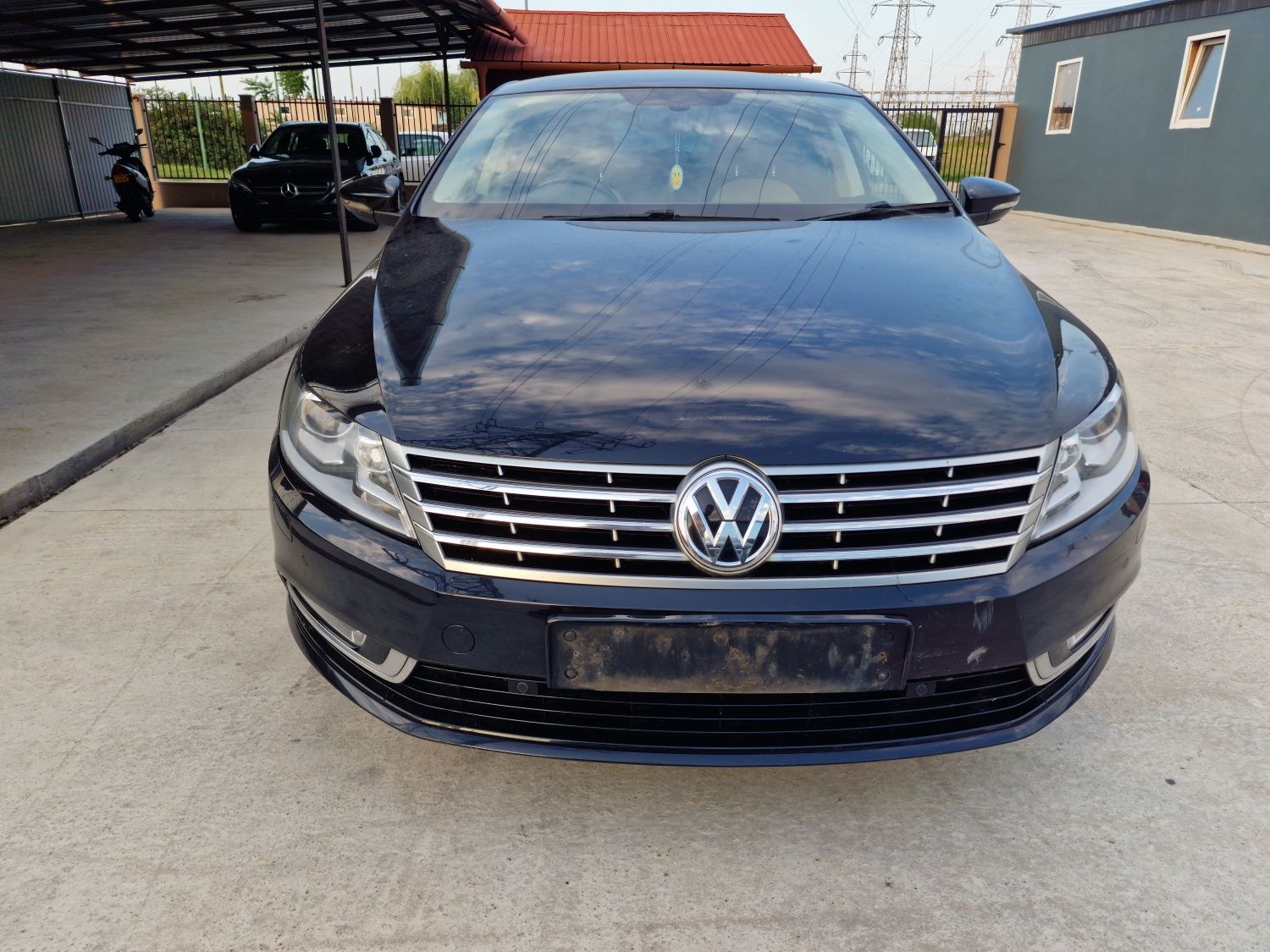 Dezmembrez VW Passat CC facelift 2.0 TDI