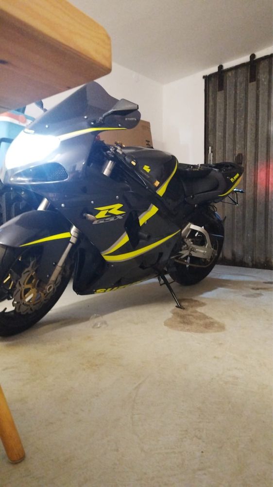 Suzuki GSX-R 750