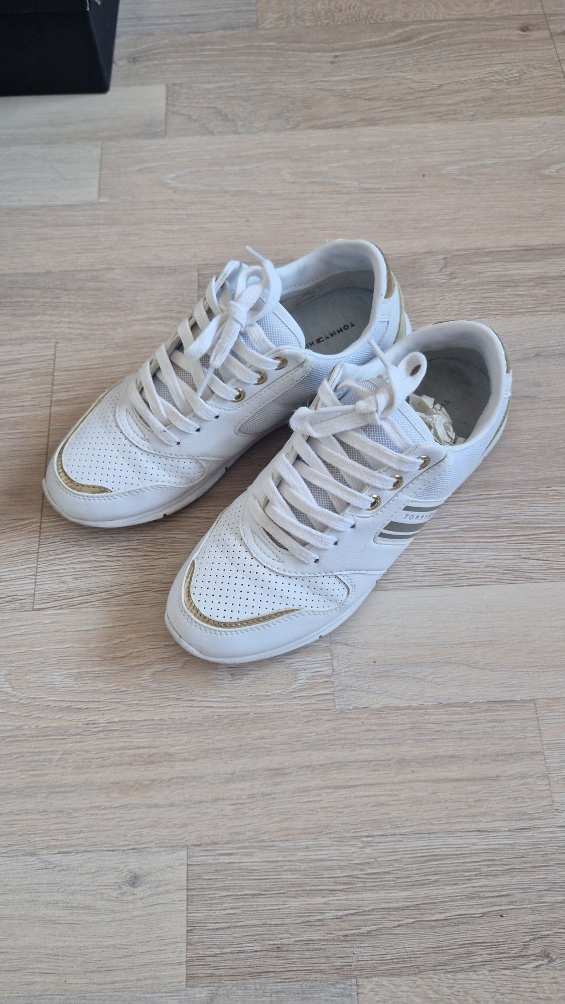 Adidasi Tommny Hilfiger, piele, 38