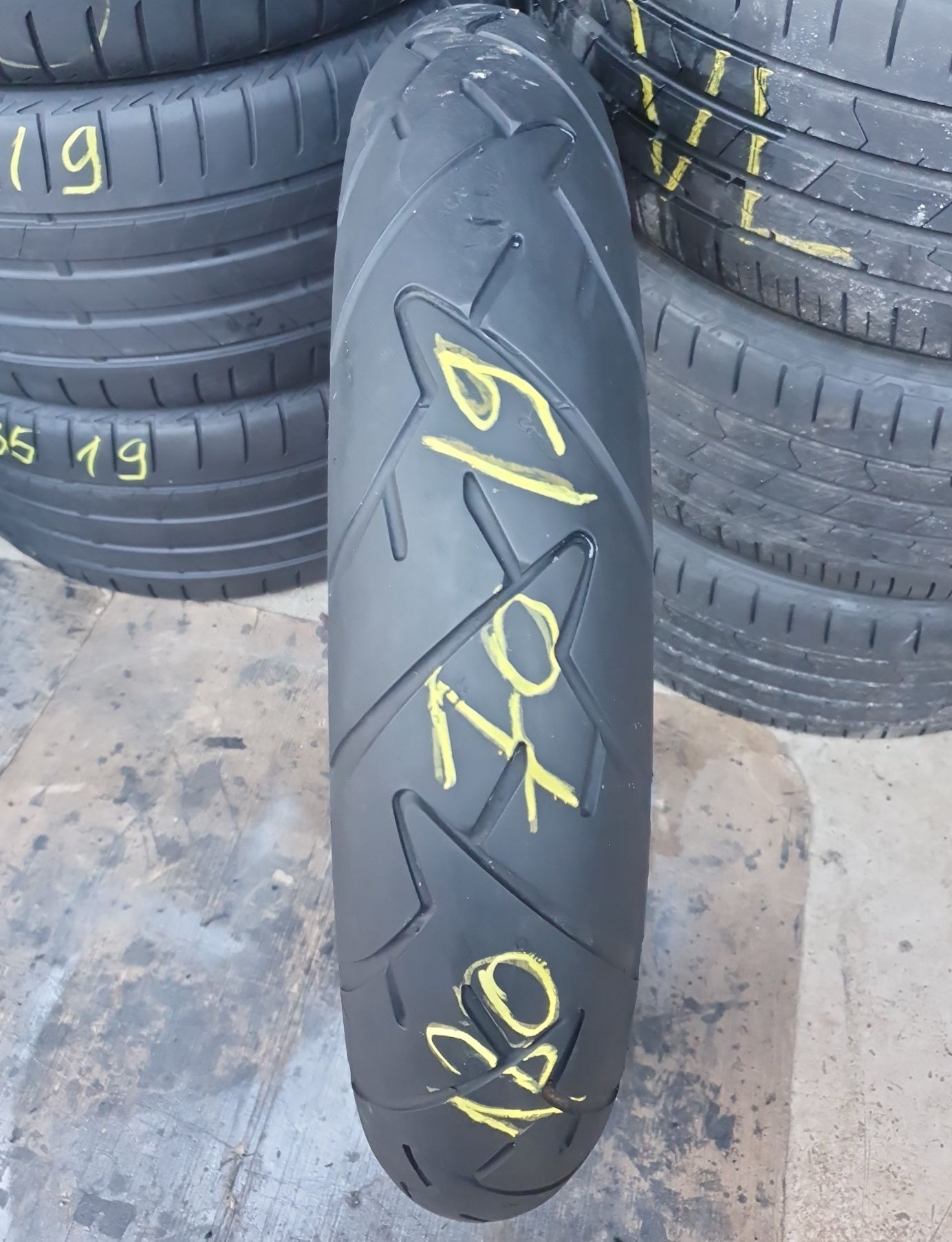 Anvelopa Moto Continental 120 / 70 R19