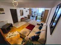 Vând Apartament Modern Str Florilor !!