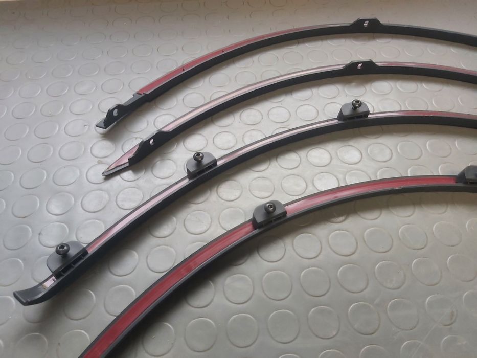 Декоративни вежди DACIA LOGAN 1