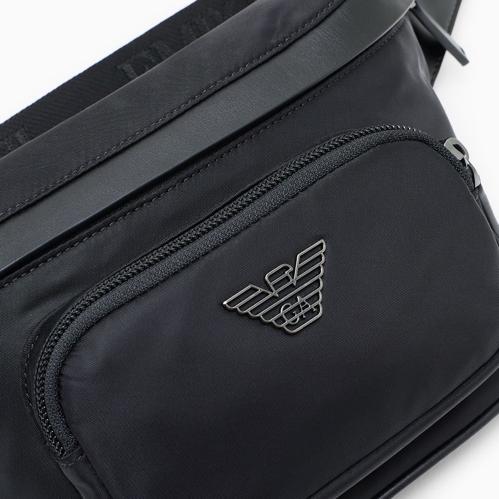 Оригинална мъжка чанта за кръст Emporio Armani