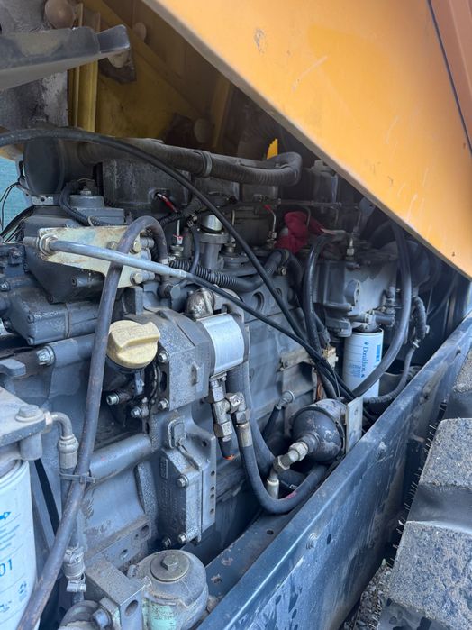 Vând Cilindru compactor Bomag 19 T