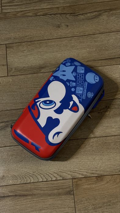 Кейс для Nintendo Switch