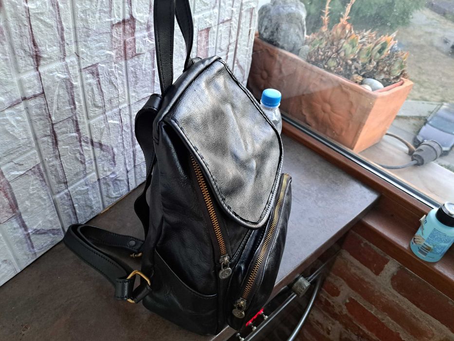 дамска раница,черна кожена чанта-естествена кожа