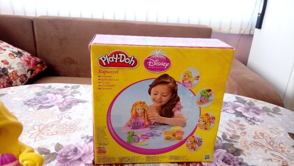Радиоуправляема полицейска кола,К-т Рапунцел PLAY -DOH,  Замък