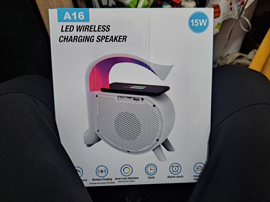 Boxa Bt,Ceas Analog.