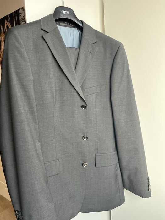 Мъжки костюм BOSS