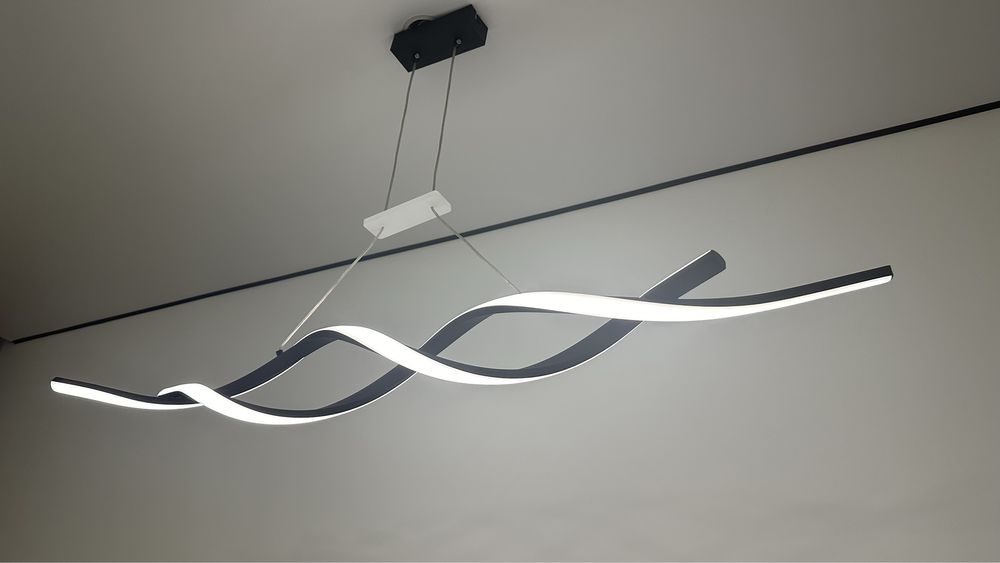 продам люстру