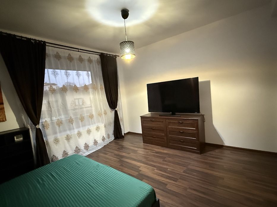 Apartament 2 camere+loc parcare, 62 mp, mobilat + balcon