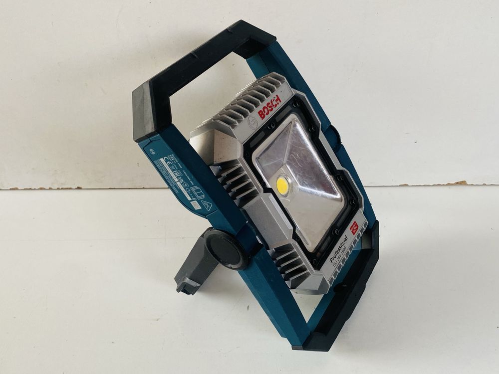Bosch lanterna GLI 18 v