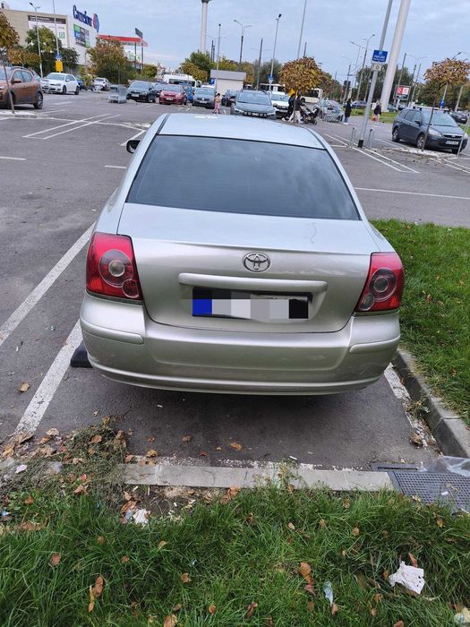 Vând Toyota Avensis 2007