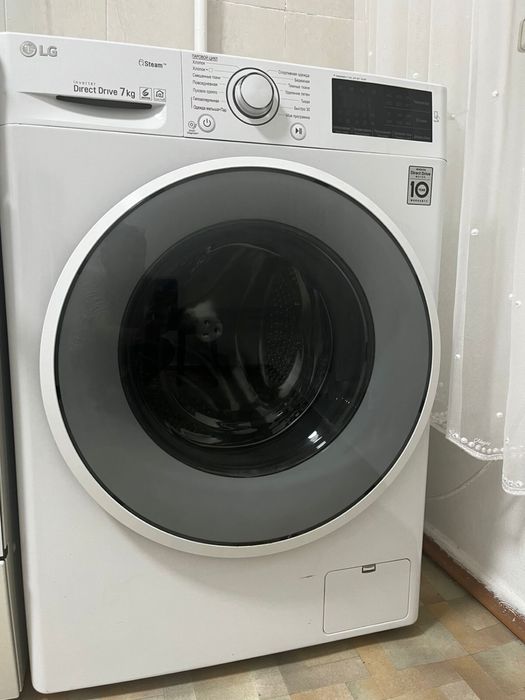 Стиральная машина LG в хорошем состоянии