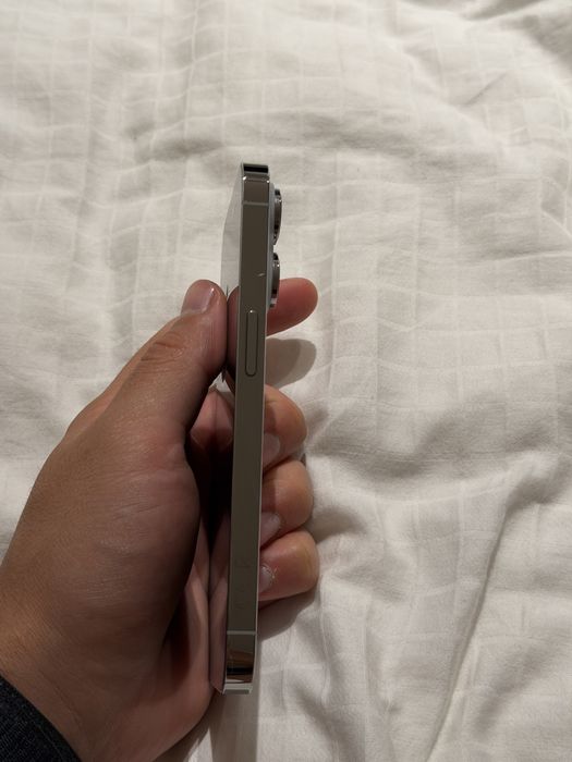 iPhone 14 Pro Silver 128 Gb - 87% baterie - liber de rețea
