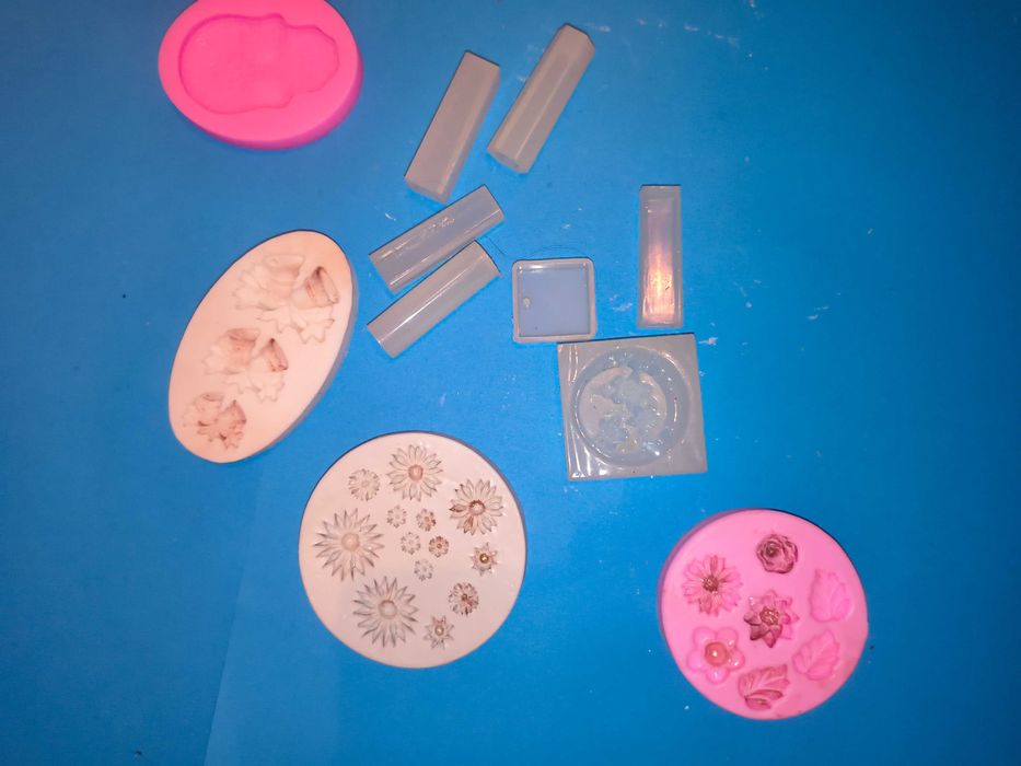 Силиконови форми за смола/ гипс/ керамика