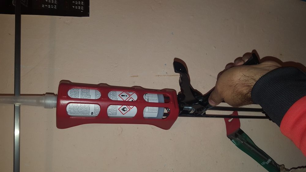 Нов метален пистолет за двукомпонентно лепило pistolet lepilo бетон шп