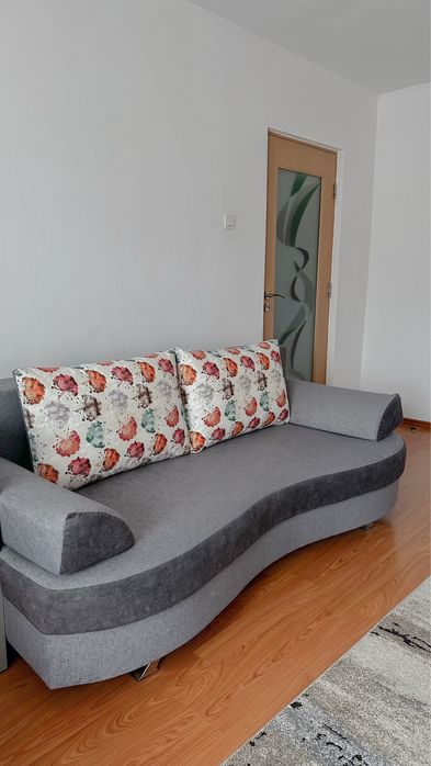 Canapea extensibilă cu ladă depozitare