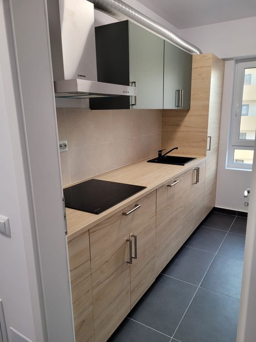 Apartament modern cu 2 camere, parcare subterană și priveliște superbă