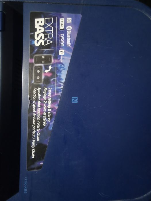 Boxă SONY cu Bluetooth