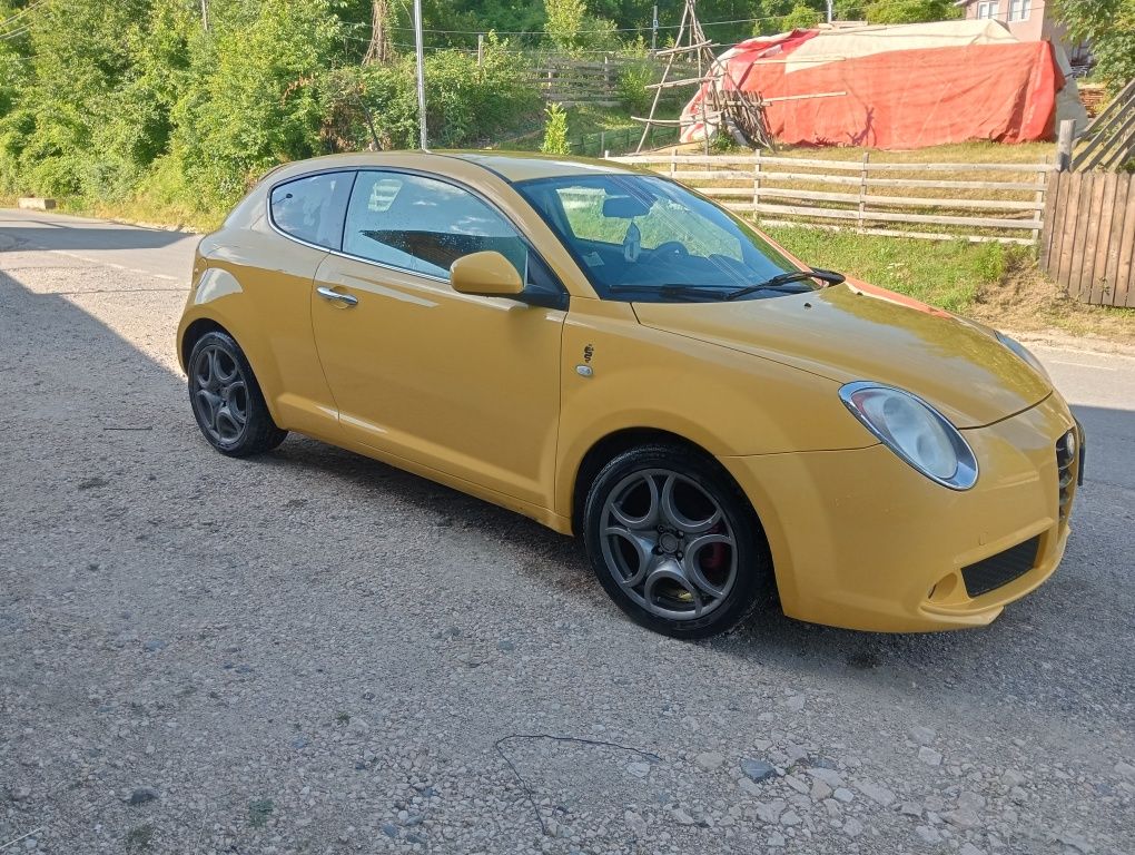 Vând alfa Romeo mito