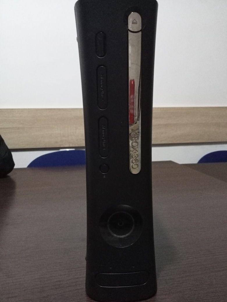 Xbox360 120GB ca nou +16jocuri(poate sí separat jocuri)