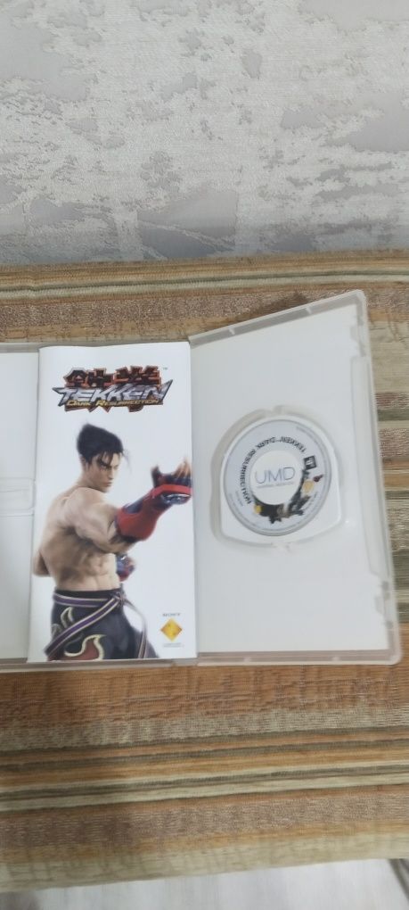 Продам psp с диском